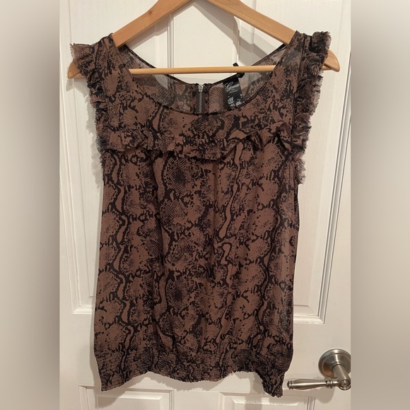 Guess Women's 100% Silk Top with Brown Snake Print M - Picture 1 of 7